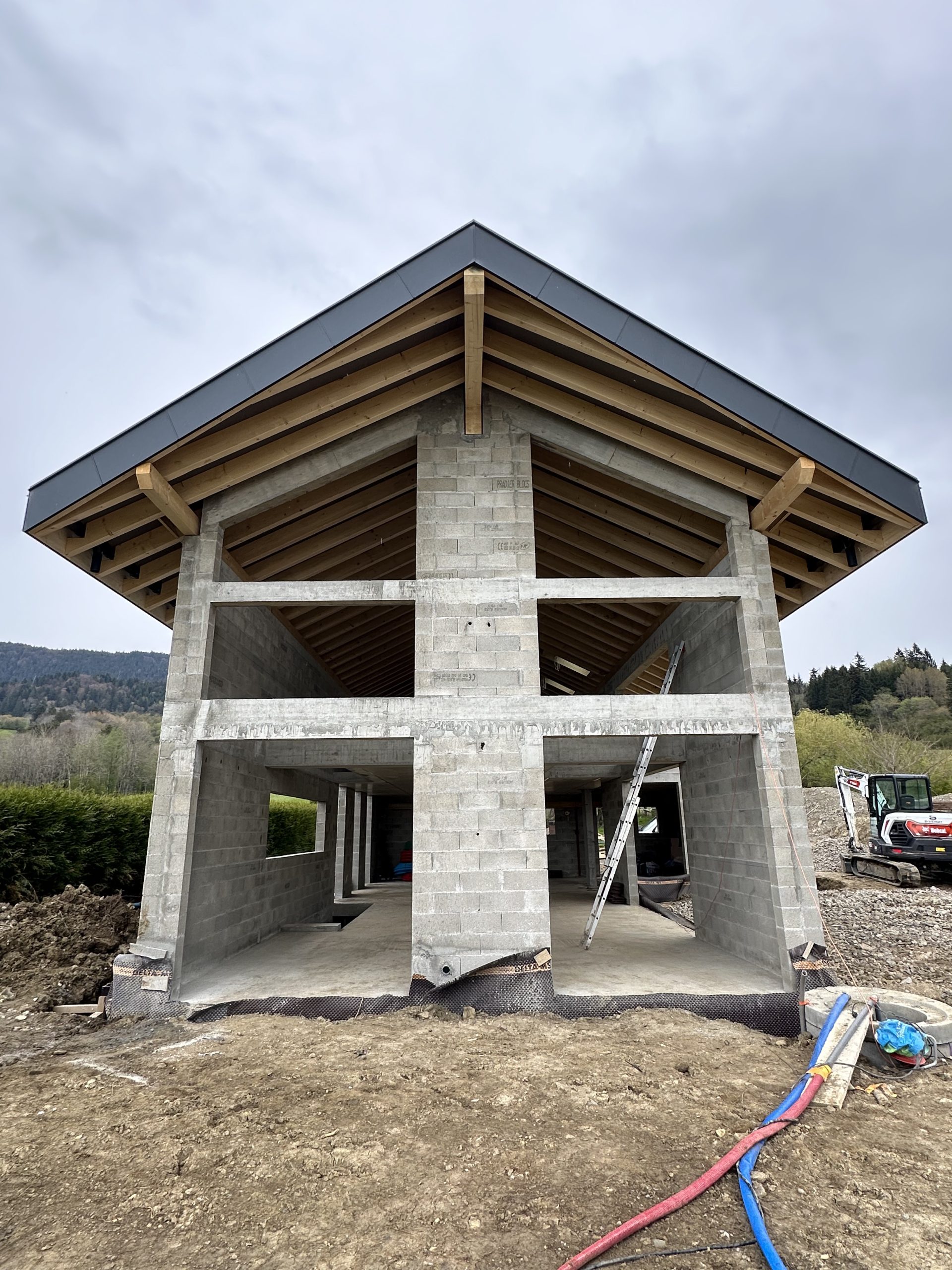 Construction à Cranves-Sales